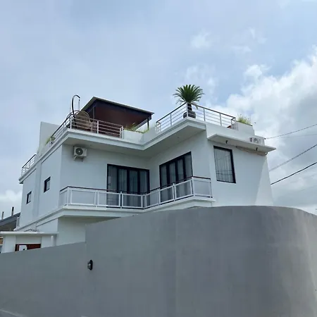 Villa Ilhabela - 3 Floor Villa With Amazing Rooftop And Private Pool